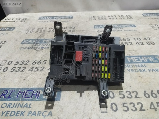 ÇIKMA FİAT LİNEA SİGORTA KUTUSU 51974041