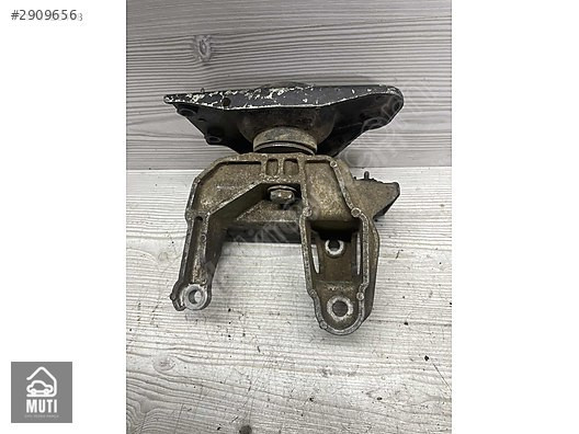 Renault safrane 1994 motor kulağı 7700802250 7700800035