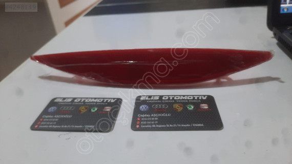 VOLKSWAGEN GOLF 7 ARKA TAMPON REFLEKTÖRÜ SAĞ