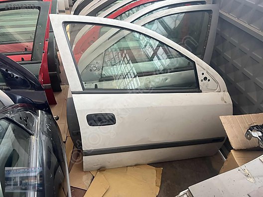 Opel astra sağ ön kapı