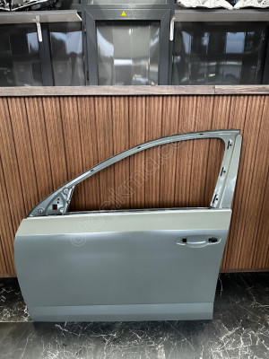 SKODA OCTAVİA SOL ÖN KAPI 5E0831051A-5E0831051B 13-20