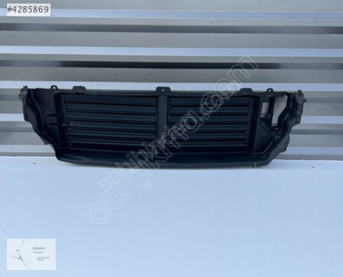 VOLVO XC90 ÜST HAVALANDIRMA MASKESİ 31455461