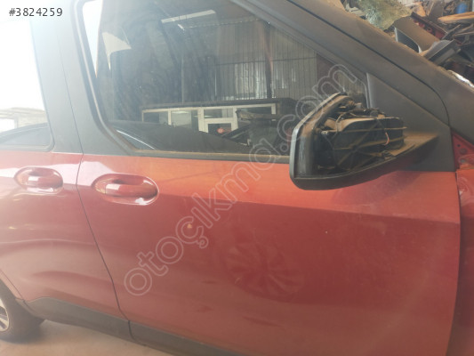FORD TOURNEO SAĞ ÖN KAPI HATASIZ DOLU