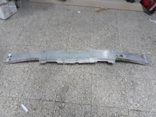 Mercedes C 205 TAMPON DEMİRİ ÖN