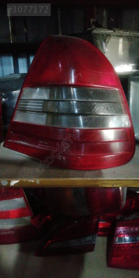 MERCEDES W202 SAĞ ARKA STOP ÇIKMA