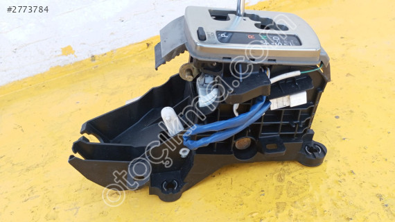 Toyota Avensiz otomatik 2003 2008 arası vites mekanizması