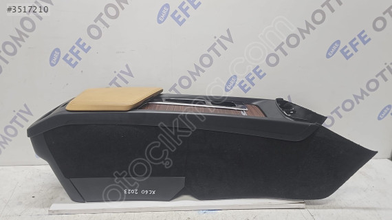 volvo xc60 2023 orta/ara konsol (son fiyat)