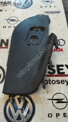 00207398-01 2018 Ford Focus Sol Orta Konsol Trim Çifti