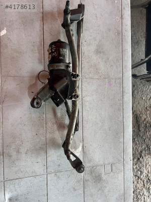 RENAULT MAGANE 2 ÖN CAM SİLECEK MOTORU ÇIKMA ORJİNAL