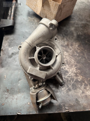 Ford focus 2 - 2.5 1.6 hybrid turbo oem