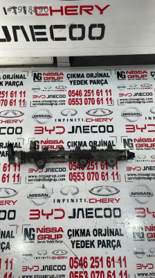 NİSSAN QASHQAİ 2.0 dci 07-12 ENJEKTÖR DAĞITICI RAMPA 044521415