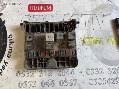 6U0937025 SKODA FELİCİA 1.3 Orijinal Çıkma Sigorta Kutusu