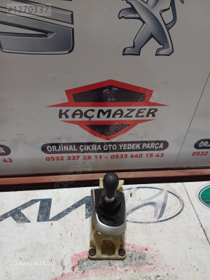 HYUNDAİ ACCENT BLUE MANUEL VİTES TOPUZU VE MEKANİZMASI ÇIKMA ORJ