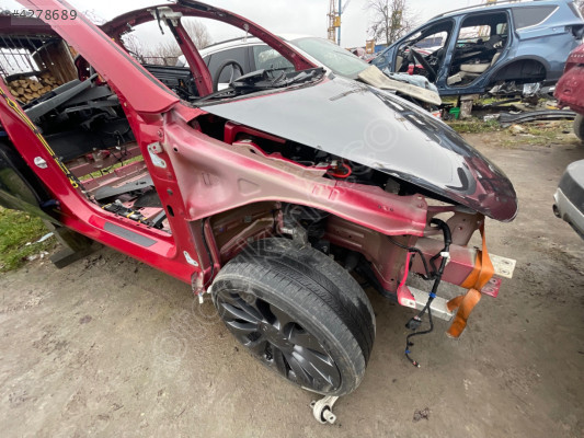 Whatsaptan siparişler Tesla podye sağ