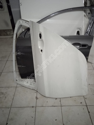 Egea Sol Arka Kapı