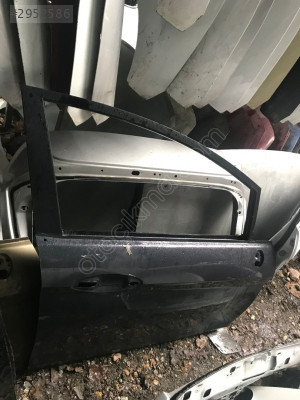Ford Fiesta 2010-2016 ön kapı