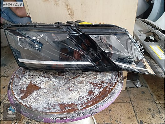 SKODA OCTAVİA SAĞ FAR ÇIKMA ORJİNAL