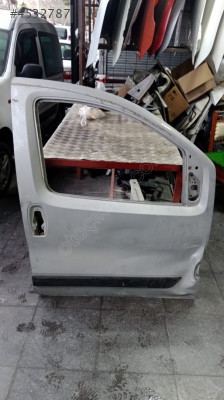 Fiat Fiorino sağ ön kapı orijinal
