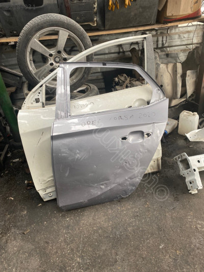 Opel corsa.  Yen kasa