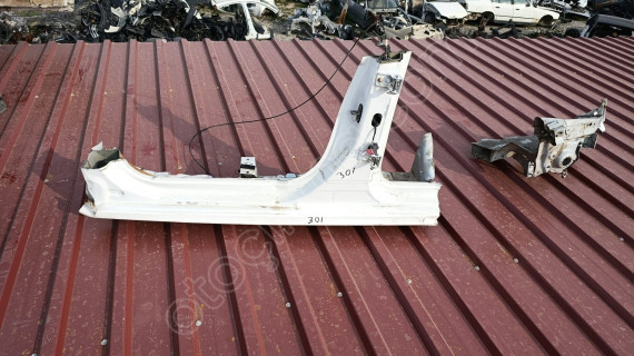 PEUGEOT 301 SOL MARŞPİYEL SACI ÇIKMA ORJİNAL