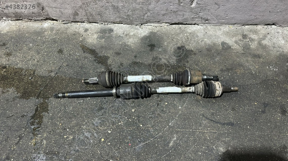 2010 RENAULT KANGOO 3 1.5 DİZEL ÖNDEN MARŞLI SAĞ SOL AKİSLER  AD