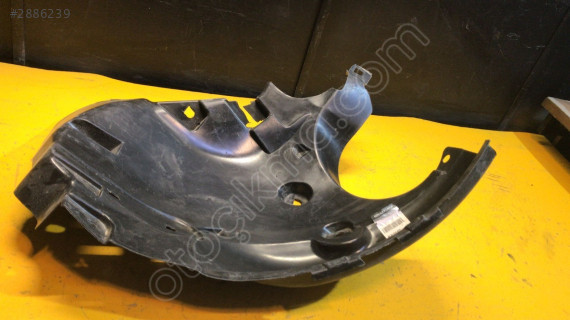 RENAULT CAPTUR Davlumbaz Önün Arkası Sol SIFIR 638431098R