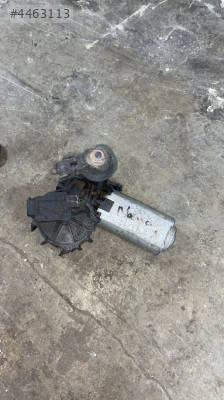 Citroen nemo arka silecek motoru