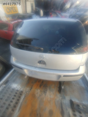 OPEL CORSA C ARKA BAKAJ KAPAĞI