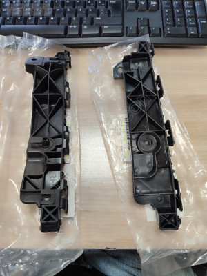 BRAKET TAMPON IX-35 10-15 ÖN YAN SAĞ/SOL