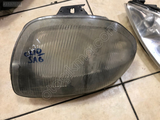 RENAULT CLİO 1 SAĞ FAR