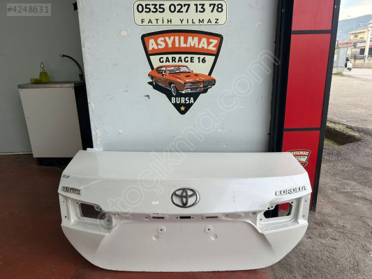 COROLLA BAGAJ KAPAĞI ORJİNAL BEYAZ