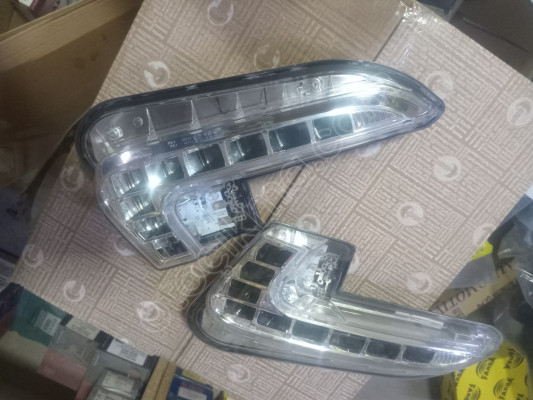 Megan 3 gündüz fari sag sol 266006674R