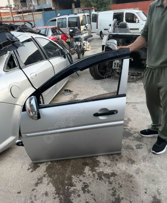 Hyundai accent era sol ön kapı orijinal