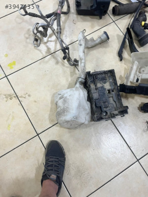 PEUGEOT 301 YEDEK SU DEPOSU