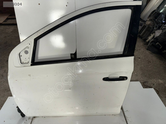 HYUNDAİ İ20   SOL ÖN KAPI  2010-2014