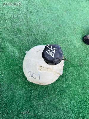 PEUGEOT 301 YEDEK SU DEPOSU