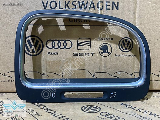 VW GOLF 6 SAĞ KALORİFER IZGARASI DIŞ ÇERÇEVESİ 5K0819742C