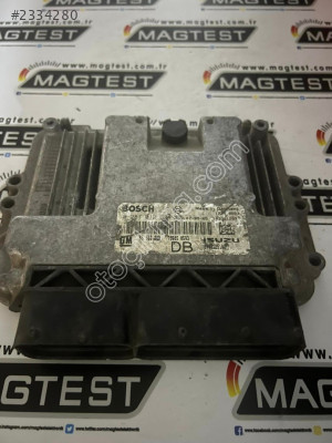 Opel Astra 1.7 Motor Beyni 0281012694 55560810