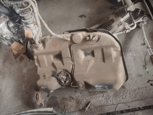 2001-2006 FORD MONDEO YAKIT DEPOSU SÖKME ORJİNAL