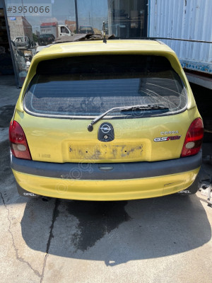 Corsa b tek kapı bagaj kapağı