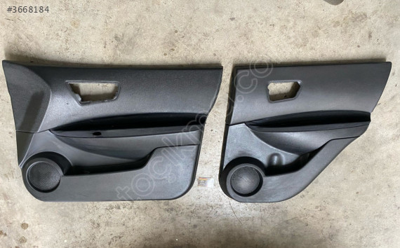 Nissan Qashqai J10 sağ Ön ve Sağ Arka Kapı Döşemesi 2009-2013