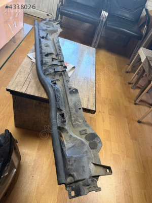 Peugeot 2008 cam altı ızgarası