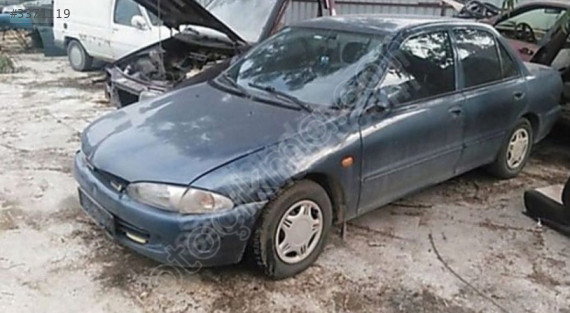 2000 model Sapia sağ sol far