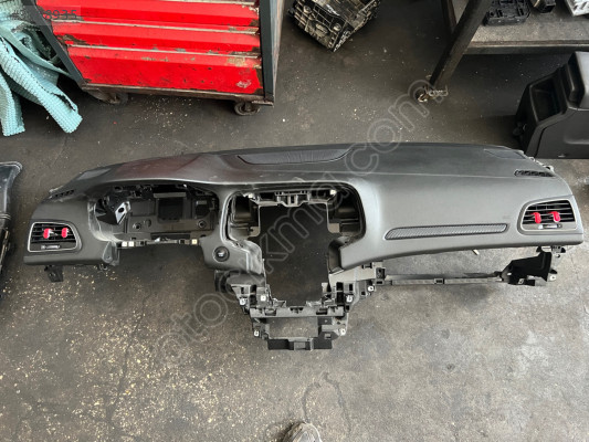 MEGANE 4 TORPİDO SET ORJİNAL ÇIKMAAA PARÇA