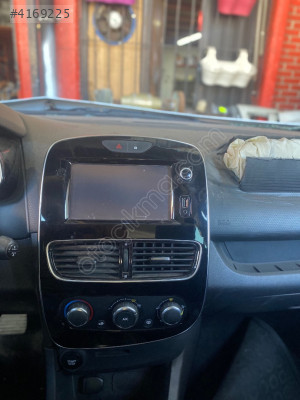 clio 4 dabıl ekran seti
