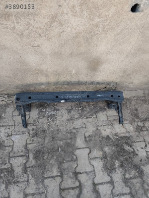 Skoda Octavia ön tampon demiri 2018 2025