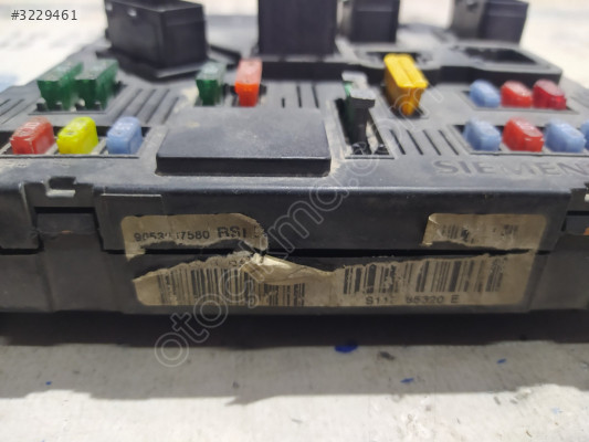 ÇIKMA PEUGEOT BERLİNGO 2.0 HDİ SİGORTA KUTUSU 9653067580