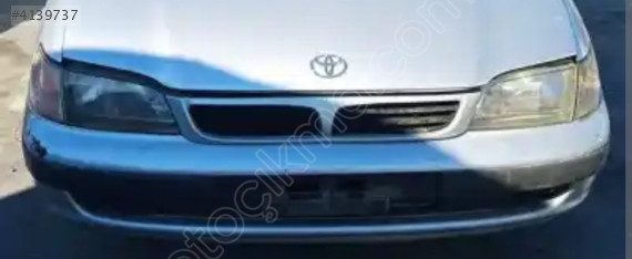 Toyota Carina ön seti