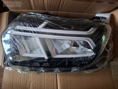 Dacia duster yeni far sol beyaz çizgili 260106194R