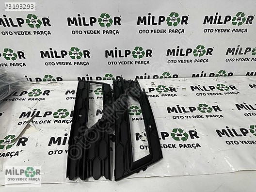 SKODA OCTAVİA 2021/2024 SAĞ SOL SİS IZGARASI SIFIR 5E3807682a
